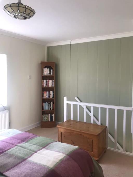 No 96 Chapel Lane - Self Contained Cottage In The Heart Of Butleigh Eksteriør bilde