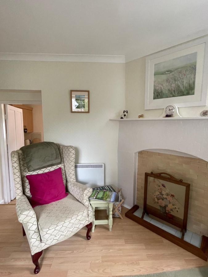 No 96 Chapel Lane - Self Contained Cottage In The Heart Of Butleigh Eksteriør bilde